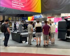 Vždy o krok vpred: Ako sledujeme trendy v reklamnom priemysle